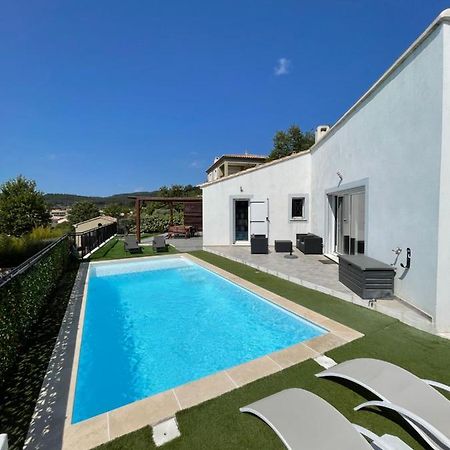 Villa Avec Piscine Cuers Eksteriør billede
