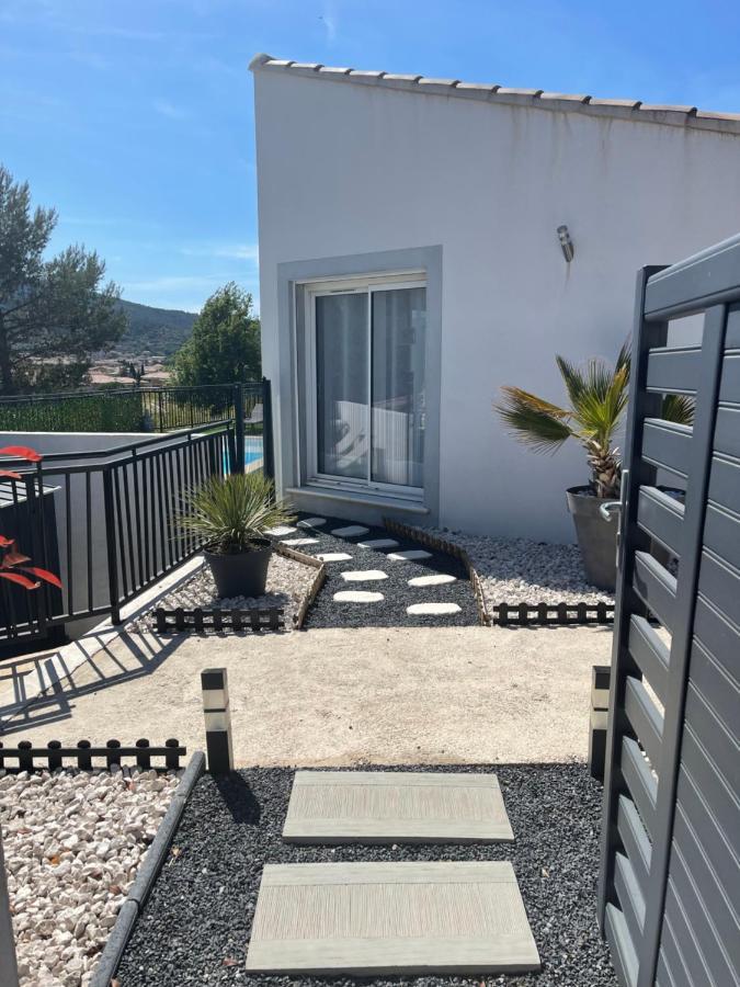 Villa Avec Piscine Cuers Eksteriør billede